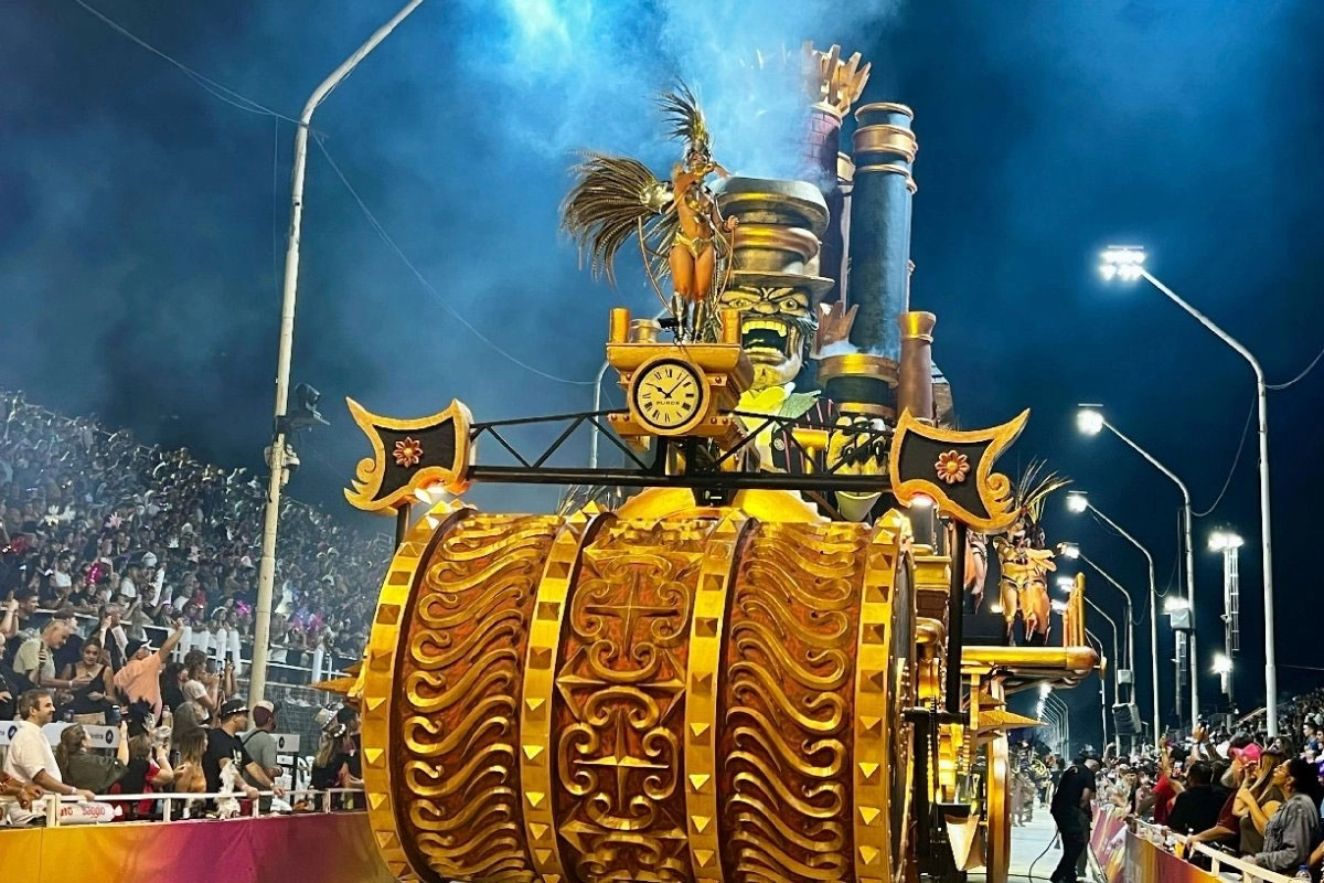  Carnaval de Gualeguaychú: Papelitos se consagró tetracampeona
