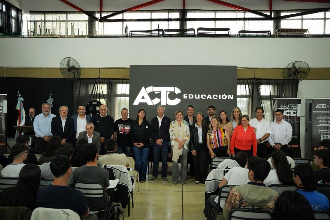  Comenzaron las Jornadas Mecánicas de Vehículos y el Taller de Educación Vial