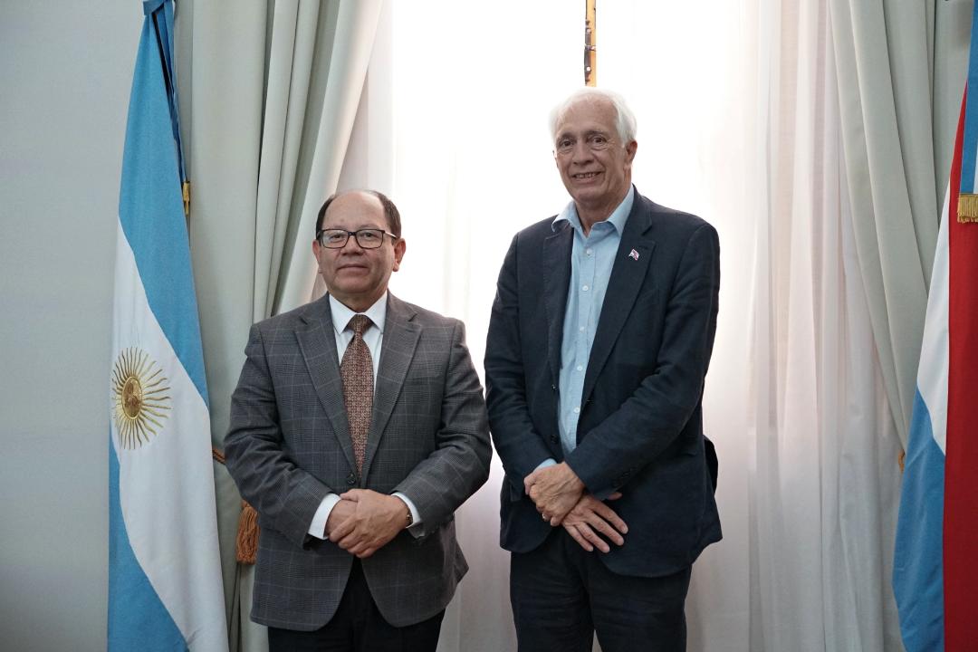  El embajador de Guatemala en la Argentina participó de un encuentro de trabajo en Paraná