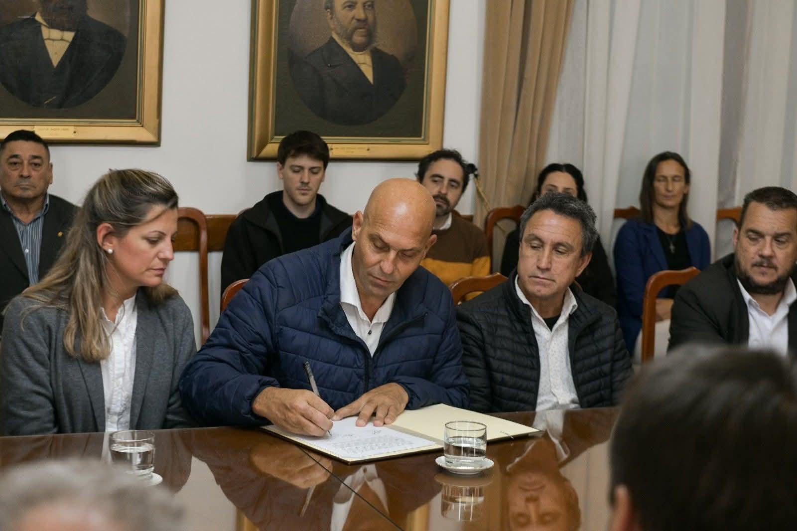  Colonia Avellaneda: Entre Ríos avanza en la gestión de residuos con la creación de la Mancomunidad Parque Ambiental del Gran Paraná