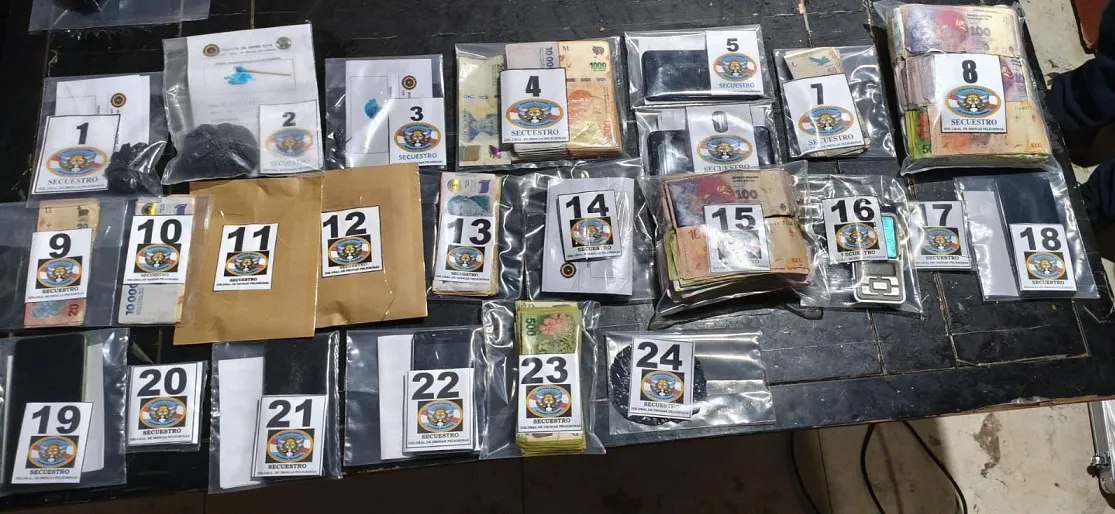  Tres detenciones en Crespo durante allanamientos por Narcomenudeo
