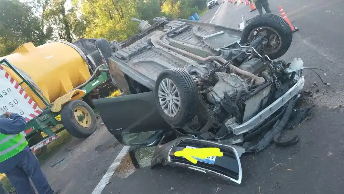  Vuelco en Ruta 12: Hospitalizaron a una mujer entrerriana