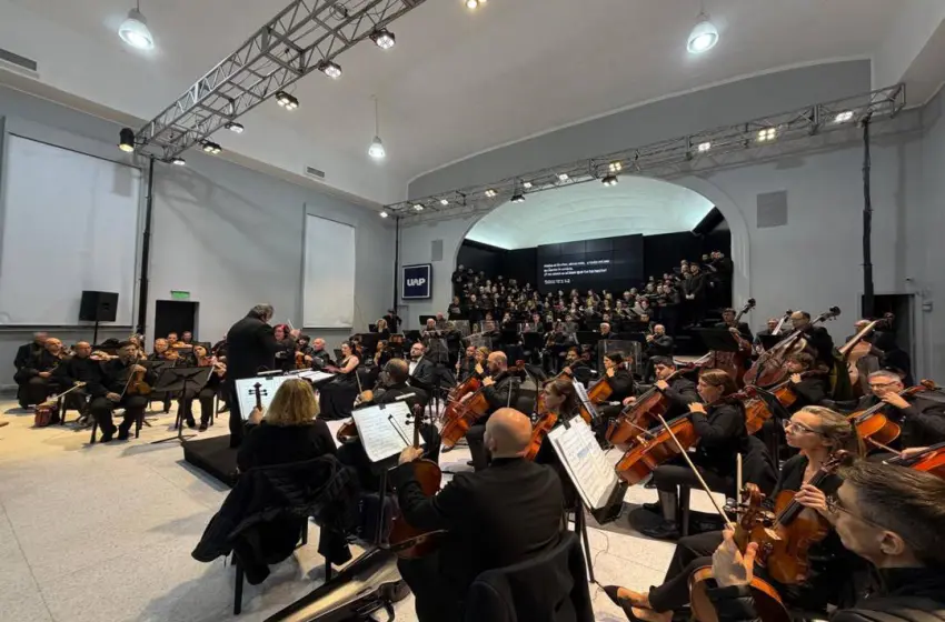  La Sinfónica de Entre Ríos se presentó a sala llena en Libertador San Martín