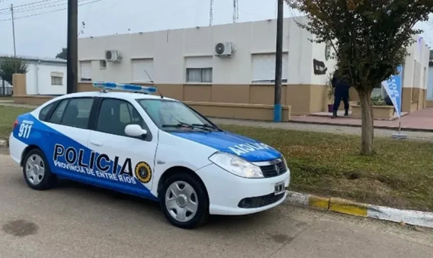  Un hombre se atrincheró e hirió a dos policías con un pico de botella en Seguí fue detenido