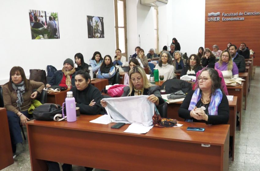 Diseña Paraná: Más de 300 emprendedores participan de las Clínicas de Diseño