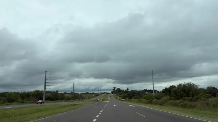  Pronostican lluvias, tormentas y emiten alerta por vientos en una zona de Entre Ríos