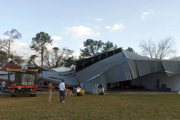  El Aeroclub de Concordia sufrió graves daños por la tormenta