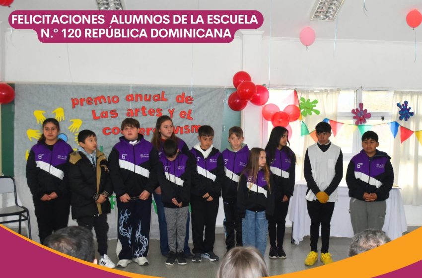  El Pingo: Alumnos de la escuela Nº 120 Republica Dominicana