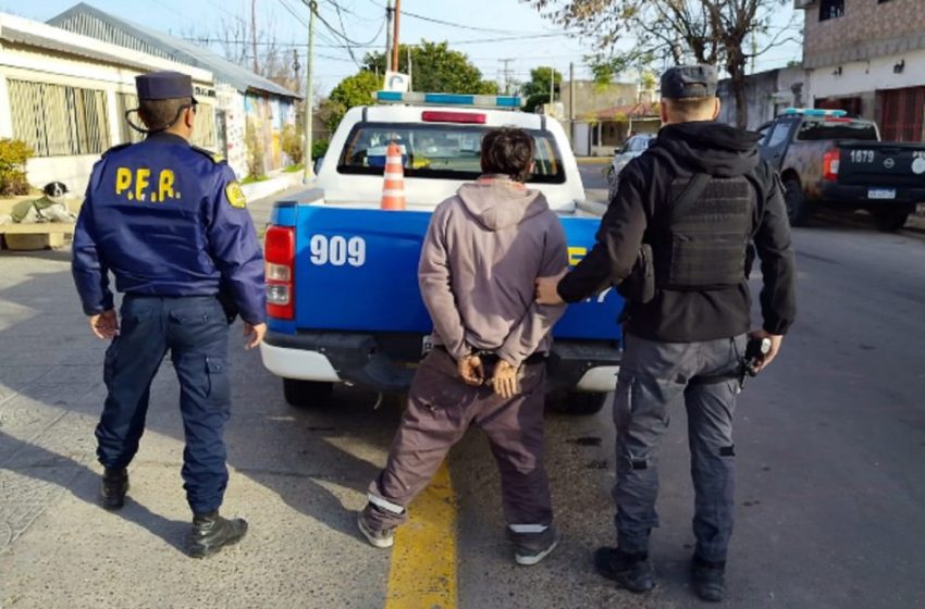  Cortaba cables subterráneos en una vivienda y fue detenido