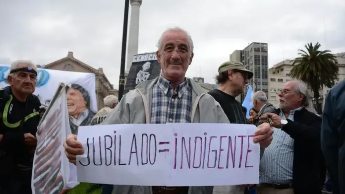  Jubilados se concentran este miércoles en Concepción del Uruguay