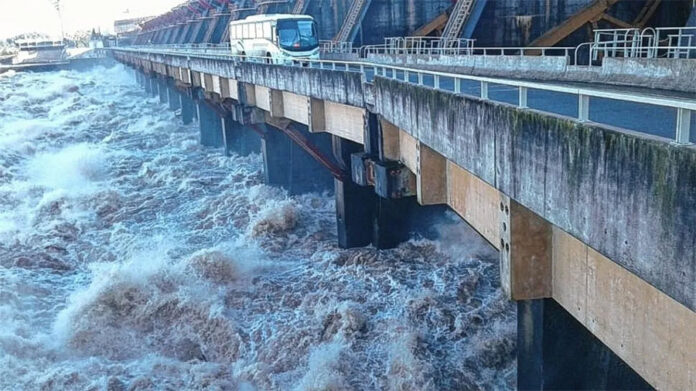  Crecida del río Uruguay seguirá los próximos días