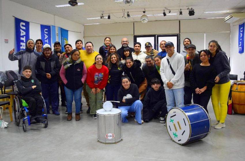  Ritmo y comunidad: Taller de percusión afrobrasileña reúne talento y saberes en Paraná