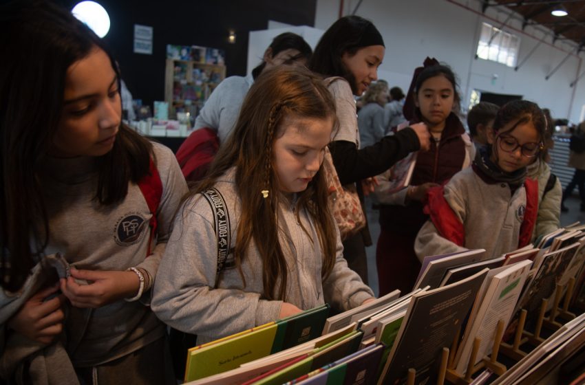  Las escuelas tendrán un día especial en la XIV Feria del Libro Paraná Lee
