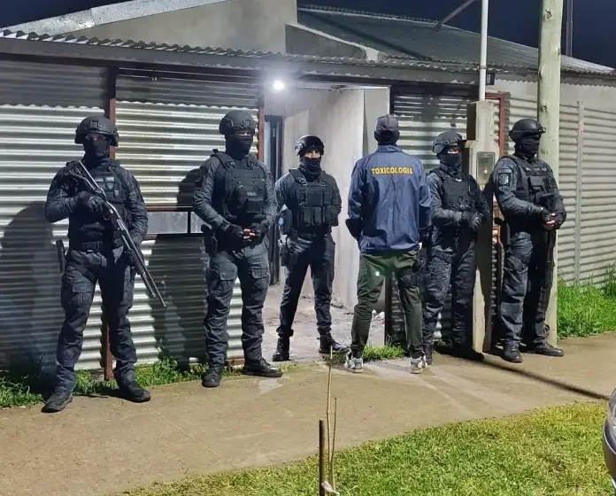 Colón: Secuestran cocaína, detienen a dos hombres e incautan más de un millón de pesos
