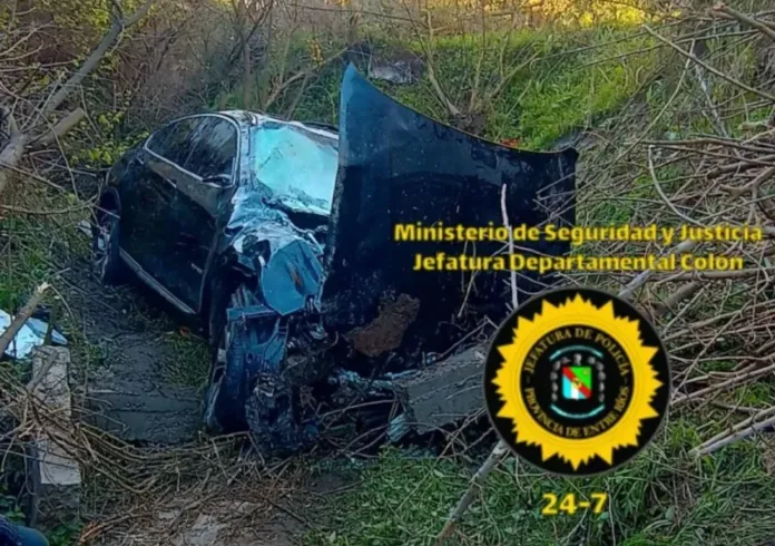  Liebig: Siniestro en la Autovía Artigas: un auto de alta gama despistó en el kilómetro 174