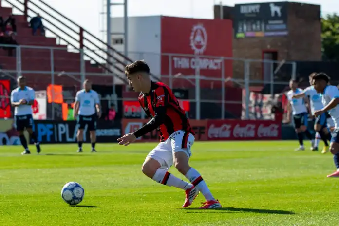  Patronato no pudo quebrar la racha: empató 3 a 3 con Gimnasia de Jujuy