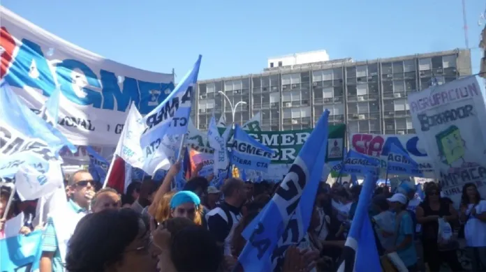  Agmer convocó a un paro por 48 horas y movilización provincial