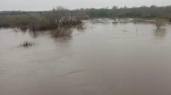  Impactante crecida: Advierten que el arroyo Villaguay está en 7 metros y “crece 20 centímetros cada 2 horas”