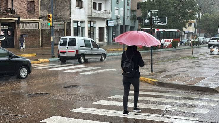  Entre Ríos sigue bajo alerta por tormentas y lluvias: Una zona estará en nivel naranja