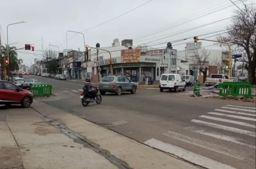  Paraná: Desde el lunes habrá restricciones parciales al tránsito en avenida Almafuerte por una obra de renovación de la red de agua