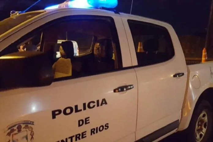  Heroico rescate en Puerto Yeruá: Policías salvaron a un niño durante el temporal