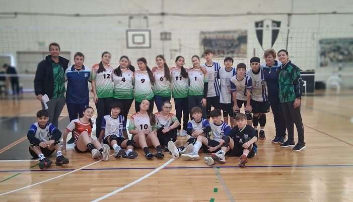  Voley: Nogoyá clasificado a la fase provincial de los Juegos Evita