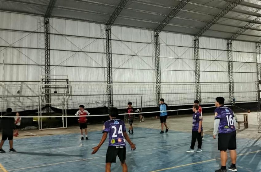  El PIngo: Encuentro amistoso de vóley Categoría Juveniles