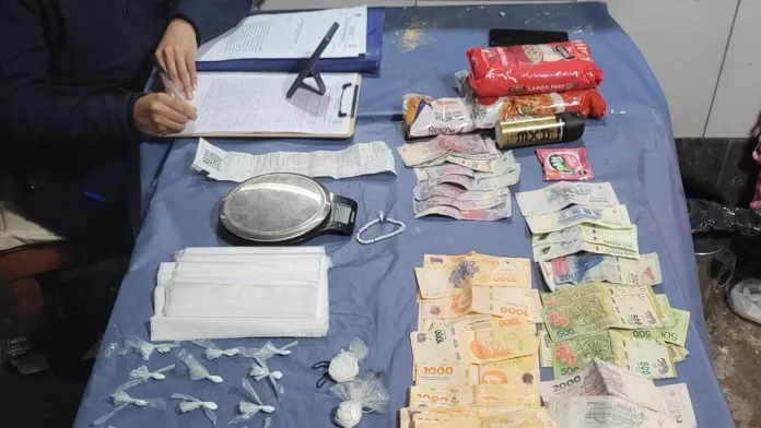  Concordia: Allanamientos por compras hechas con una tarjeta extraviada terminaron con detenidos por droga