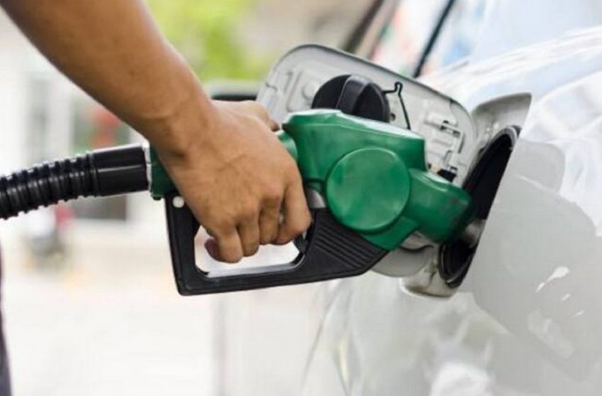  Preocupante: La venta de nafta cayó a su nivel más bajo en dos años mientras el impuesto a los combustibles subió 1.387%